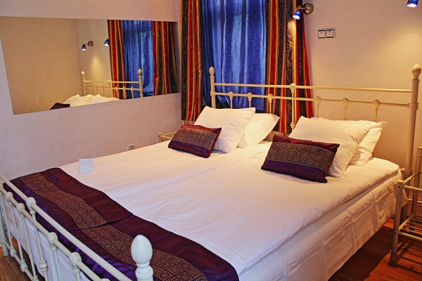 Hotel NB (Riga)
